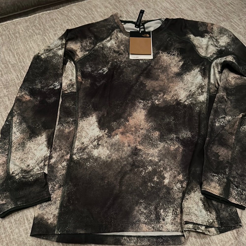 Boys, long sleeve North Face athletic shirt